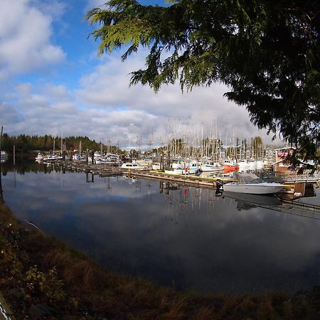 West Coast Motel On The Harbour Ucluelet Exterior foto
